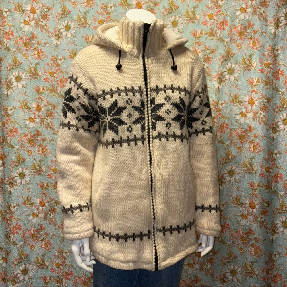 Rocky Mountain Outfitters (100% Wool Outer, Fleece Lined) 20.5x28